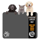 FODYNE large pet feeding mat absorbent water keeps floors dry during meals.