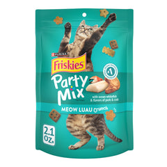 Friskies Party Mix Meow Luau Crunch pouch closeup highlights ocean whitefish flavor for treat-time appeal.