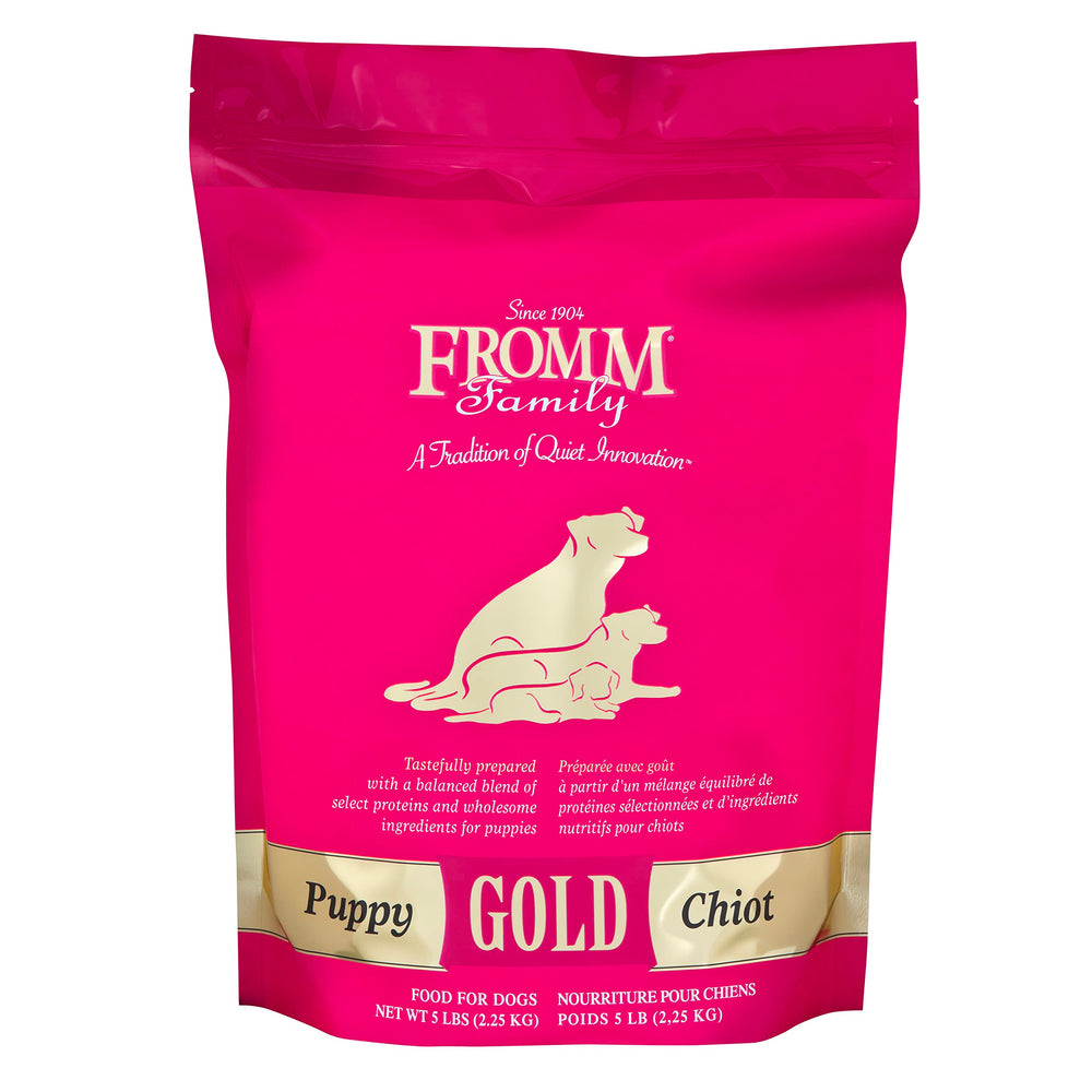 Fromm Puppy Gold chicken-kibble close-up highlighting protein-rich bites for growing puppies.