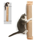 FUKUMARU wall-mounted cat post demonstrates sturdy mounting for climbing.