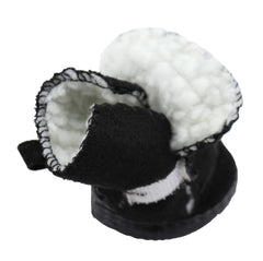 GabeFish small dog booties with adjustable Velcro fastening ensure snug fit.