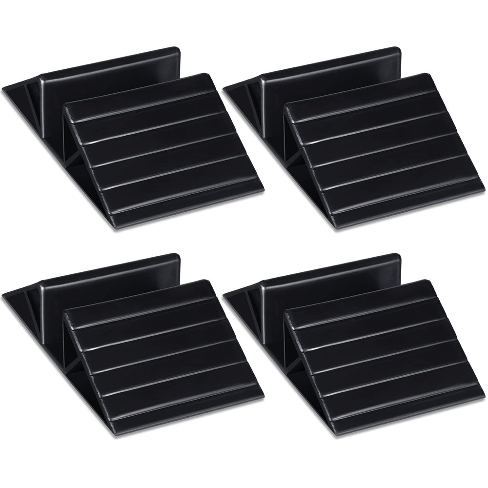 Geelin pet gate support feet packaged for quick, tool-free setup.