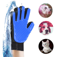 Generic Pet Grooming Glove removes loose fur during brushing sessions.
