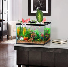 GLEFLE hanging-design closeup shows secure mounting for various aquariums.