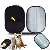 GMEZZO electrostatic pet hair removal glove on hand showing precise fur pickup