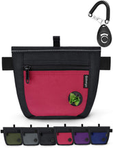 Gobeigo dog treat pouch with magnetic closure for spill prevention during walks