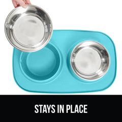 GORILLA GRIP feeding mat edge-catch feature helps contain spills.