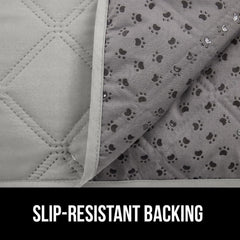 GORILLA GRIP waterproof inner layer adds protection against moisture.