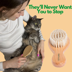 GranNaturals compact design enables quick, pet-friendly grooming sessions.