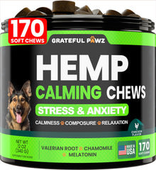 Grateful Pawz hemp calming chews packaging highlights anxiety relief for dogs.