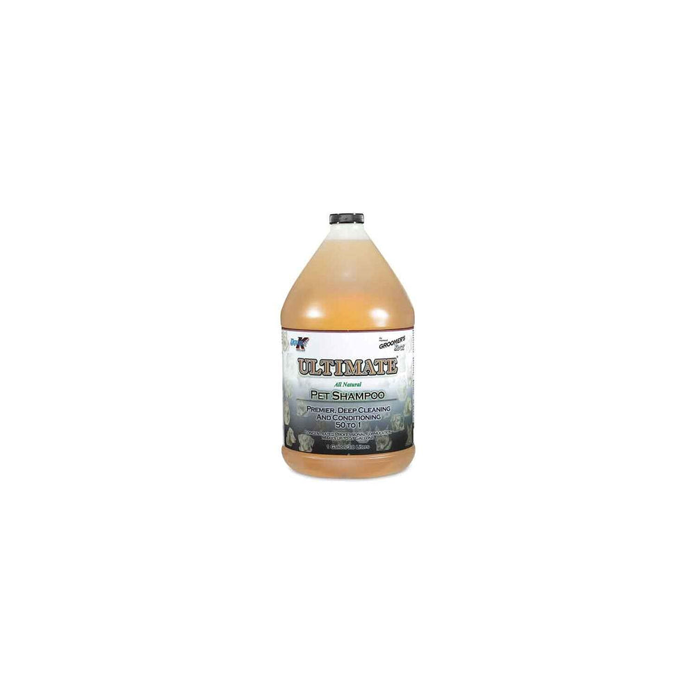 Groomer's Edge Ultimate Shampoo bottle shows concentrated formula for easy dilution and versatile coat care.
