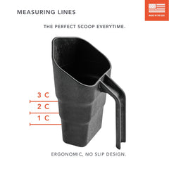 GUNNER ergonomic no-slip grip highlights comfortable scooping during feeding.