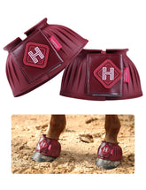Harrison Howard rubber bell boots front view with full hoof protection