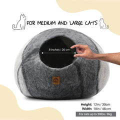 HAUSSIMPLE large wool cat cave interior-cozy-nook invites restful naps for felines.