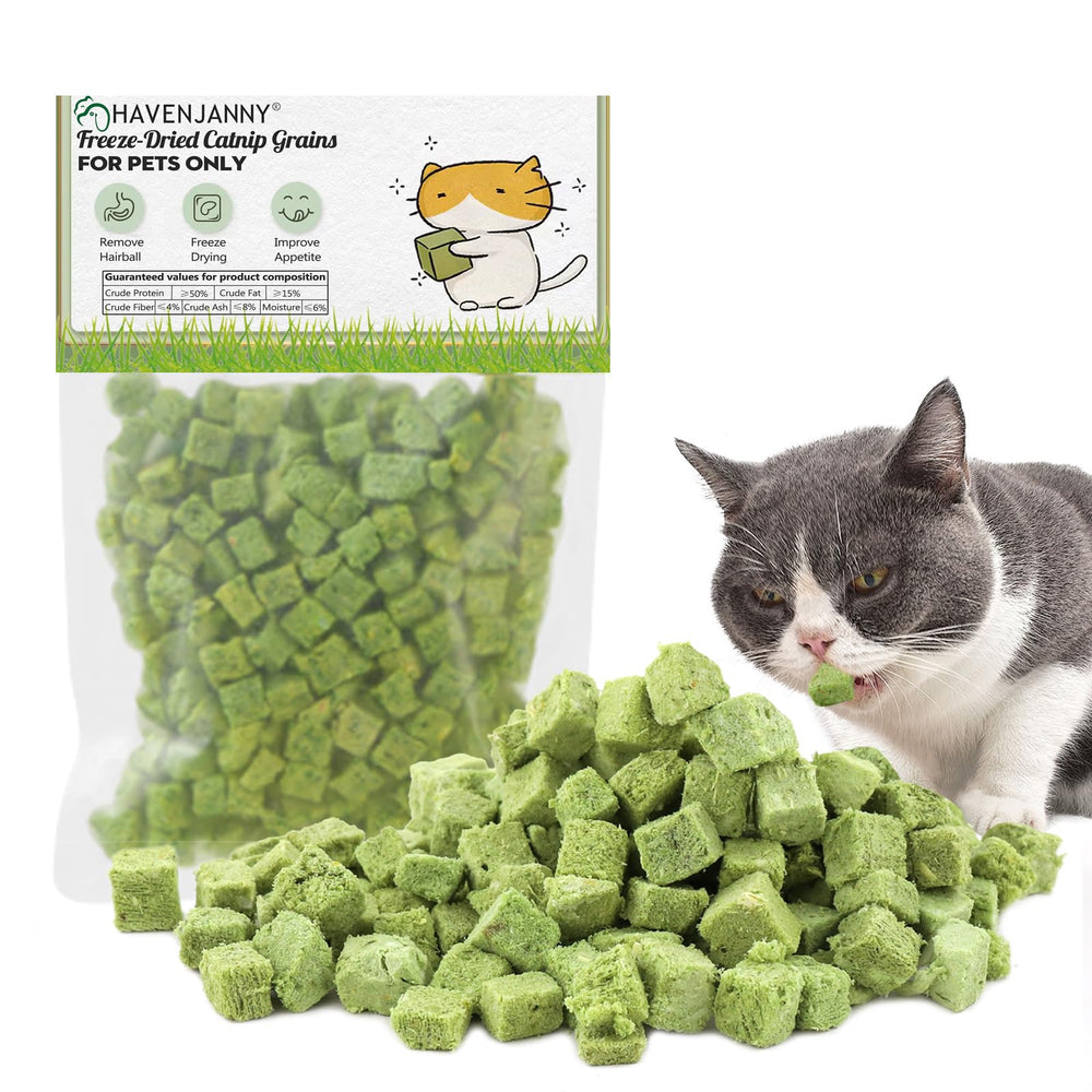HavenJanny freeze-dried cat grass snacks packaging highlighting fresh ingredients for healthy snacking.