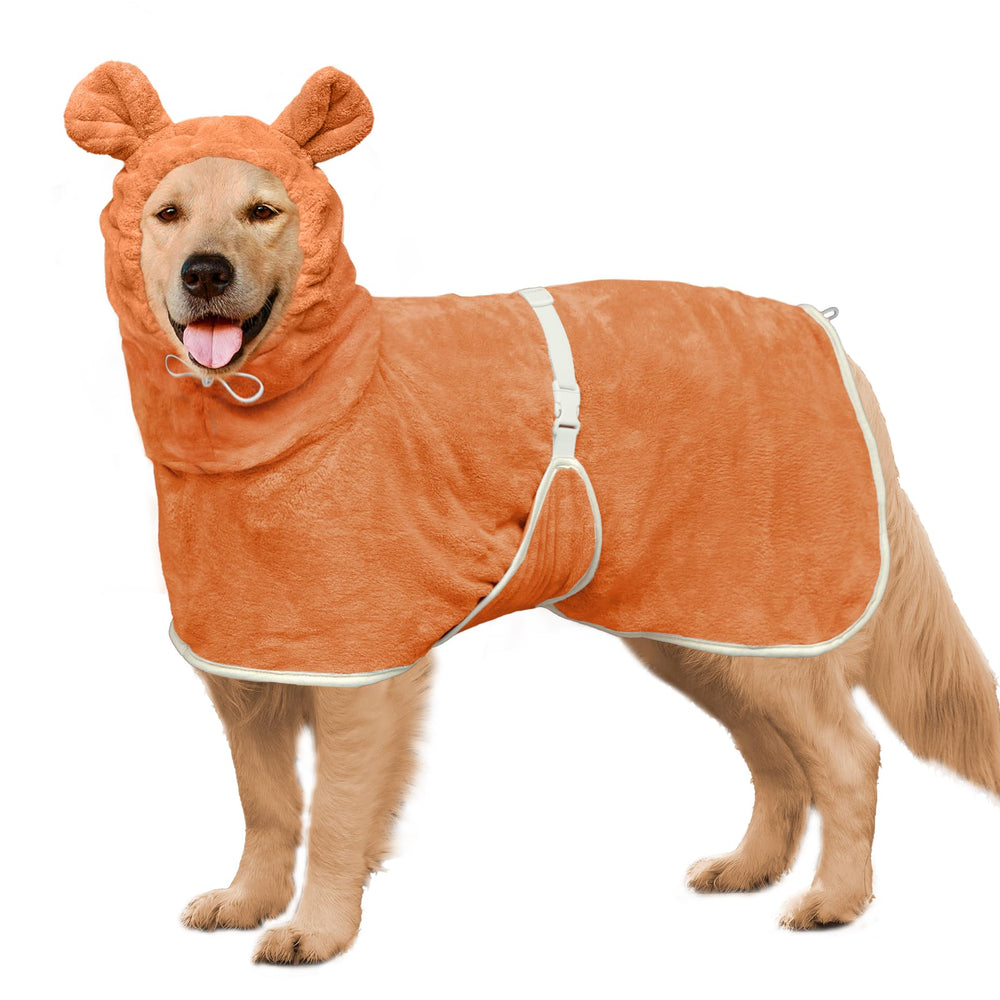 HhiMyOct dog bathrobe absorbent towel focus on rapid moisture pickup after bath.