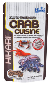 Hikari Crab Cuisine bottom-dining image shows sinking pellets for easy crustacean feeding.