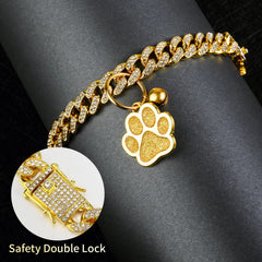 Hillban secure buckle closeup shows quick, reliable fastening for cats