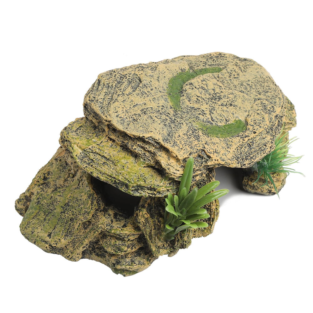 IBWell Leopard Gecko Hide rock detail provides a secure, natural hiding spot.
