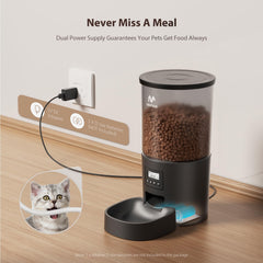 IMIPAW 5L storage bucket demonstrates large capacity for days of pet meals