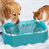 IPOW extra large heated water bowl with lid cover shows outdoors use for winter hydration.