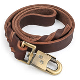 ITSVOURY heavy-duty short leash with metal clasp for secure training sessions.