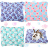 Jetec bunny bed heart closeup shows cozy fleece for small pets