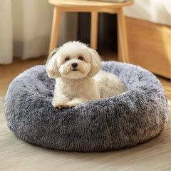 JOLLYVOGUE donut bed exterior plush rim offers cozy support for calmer naps.