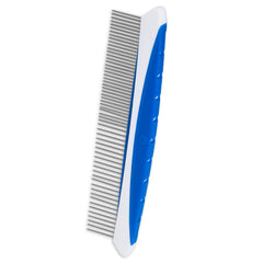 Detangling action shows mats breaking up for easier brushing