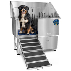 KANIS professional dog washing station left ramp, easy-access entry for large breeds and seniors.