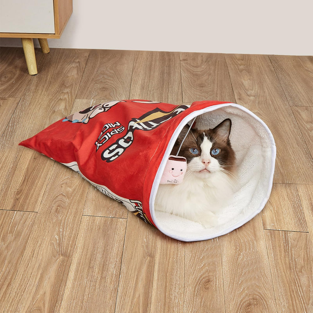 Layheld potato chip bag design sleeping bag for pets providing a cozy hideaway