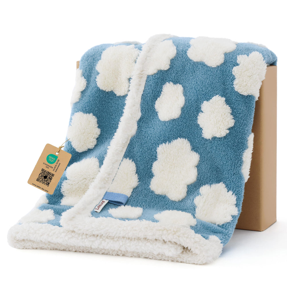 LE SURE waterproof puppy blanket blue top view shows cozy warmth for small dogs