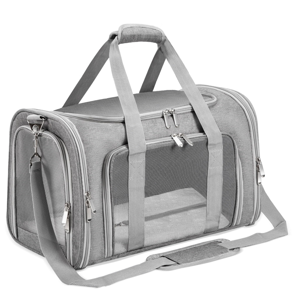 LEHNI soft-sided carrier front-entrance view shows easy pet access during travel.