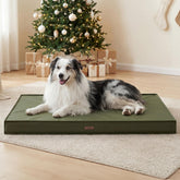 LE SURE outdoor bed waterproof cover close-up highlights outdoor durability and stain resistance.