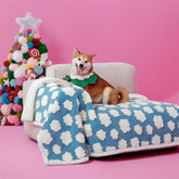 LE SURE waterproof dog blanket for large dogs, front view, protects furniture from spills