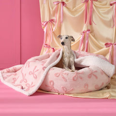 LE SURE waterproof puppy blanket double-sided protects furniture from spills during daily use.