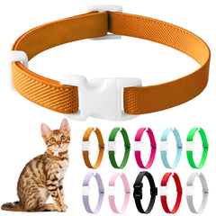 LIEVUIKEN elastic cat collar brown shows safe stretch for kittens.