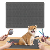 Lonepetu dog grooming mat non-slip keeps pets steady during grooming.