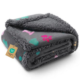 Luciphia manta impermeable para sofá protege el mueble y ofrece comodidad.