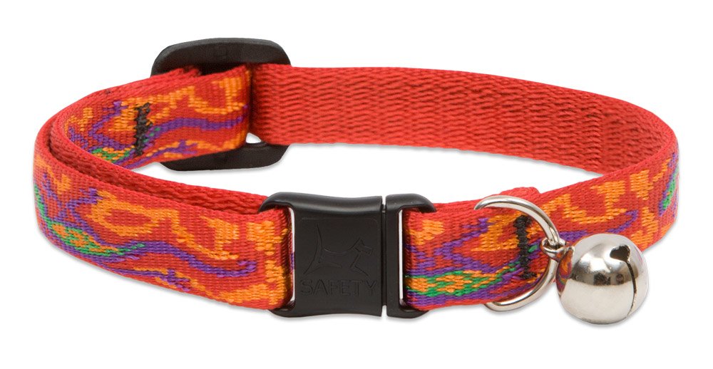 LupinePet Go Go Gecko collar buckle detail showing breakaway safety