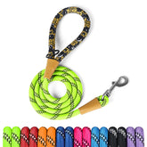 Lynxking rope dog leash 6ft clasp closeup shows secure rotatable clasp for easy on/off