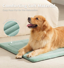 MADE 4 PETS dog crate pad machine-washable green for easy cleanup