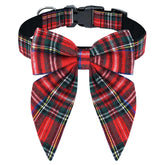 Malier Christmas dog collar with bow tie in red plaid, ideal for festive walks.