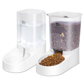 Marchul gravity feeder with wide opening reduces mess during feeding.