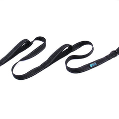 Max and Neo leash middle handle at 44 inches for closer control during walks.