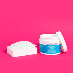 Maxi-Guard dental wipes for horses: convenient mouth cleaning between rides.