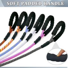 MayPaw leash with sturdy 36g metal hook for strong dog pulls