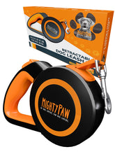 Mighty Paw Retractable Leash 2.0 compact handle for comfortable one-handed control during walks.