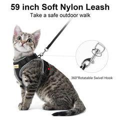 MingXpets harness and leash set shows escape-proof buckle design for safety