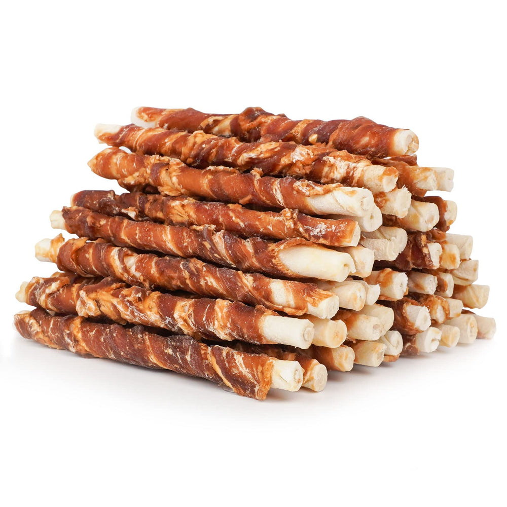 MON2SUN duck-wrapped rawhide 5inch puppy treat supports dental health during play.